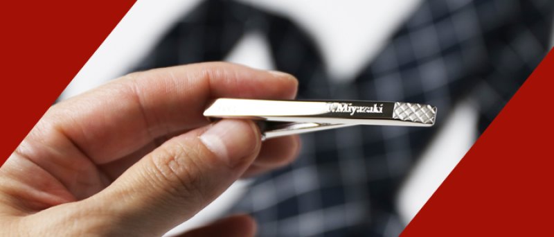 画像6: 退職祝い 還暦祝い 名入れ ネクタイピン DAKS ダックス DT3031 純正BOX付 ブランド 名入れ タイピン タイバー 名前入り プレゼント 即日発送 最短 誕生日 成人 就職祝 退職祝 名前入り ギフト 贈答 男性向け おしゃれ 名入れ 最強配送 最短 (6)