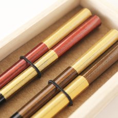 画像6: 名入れ ギフト プレゼント《桐箱入り 箸 夫婦箸 八角歌舞伎》母の日 父の日 結婚 入籍 結婚式 両親贈呈品 金婚式 (6)