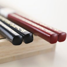 画像5: 名入れ ギフト プレゼント《桐箱入り 箸 夫婦箸 江戸桜園》母の日 父の日 結婚 入籍 結婚式 両親贈呈品 金婚式 はし ハシ hashi hasi (5)