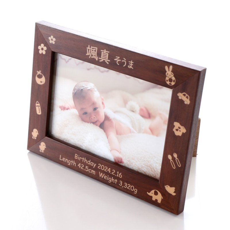 画像8: 名入れ フォトフレーム 出産祝い 身長 体重 刻印 写真立て L版サイズ 《エンジェルフレーム》 かわいい 選べるデザイン 赤ちゃん ベビー 出産 ベビーメモリアル 男の子 女の子 出産祝い 内祝い 誕生 記念 両親 名前入り ギフト （ ギフト 贈答 プレゼント ）  (8)